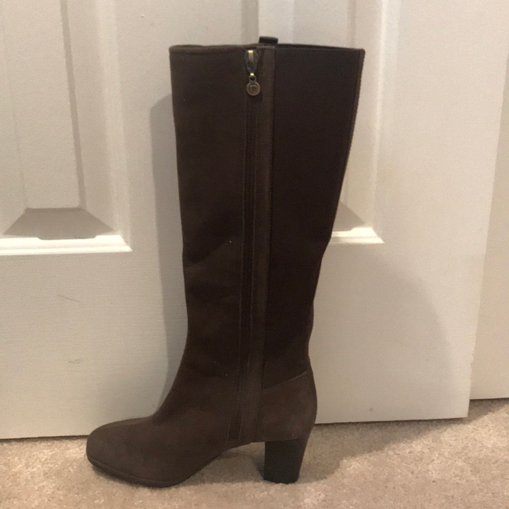 Brand new Reebok suede knee high boots